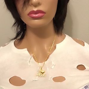 ❤️❤️Beautiful spiritual necklace surrounded by fashion diamond I love Jesus l